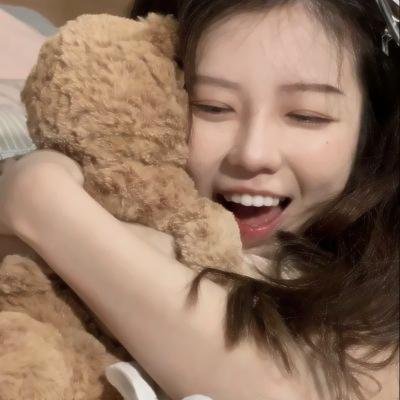 艳阳春水惊鸿